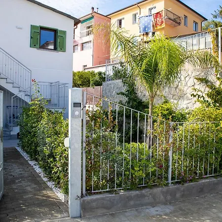 Sunrise דירה Cipressa